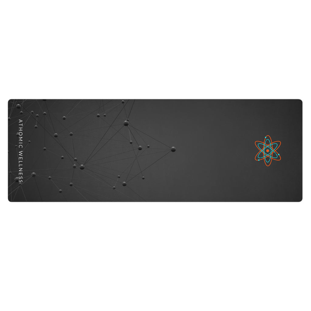 détail du tapis de yoga Athomic Wellness Quantum Grid, surface noire avec motifs en réseau